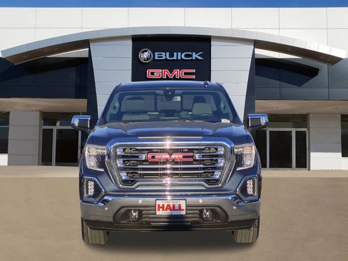 Used 2020 GMC Sierra 1500 SLT image 2