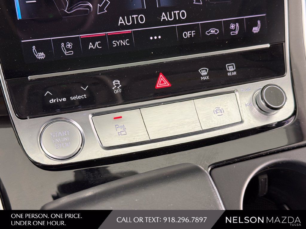 Used 2019 Audi Q8 Prestige AWD/4WD image 36