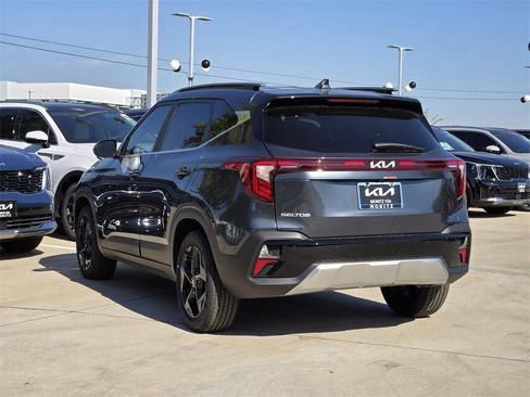 New 2026 Kia Seltos EX w/ EX Sunroof Package image 3