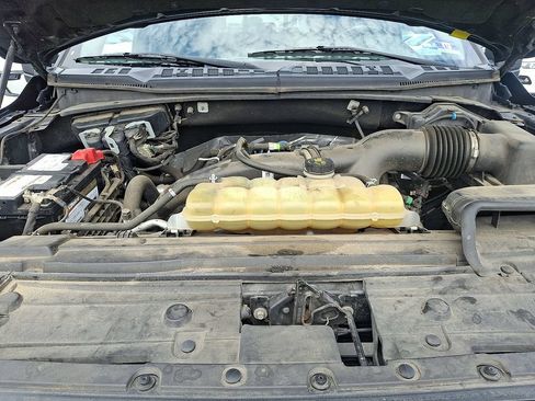 Used 2019 Ford F150 XLT w/ Equipment Group 302A Luxury AWD/4WD image 28