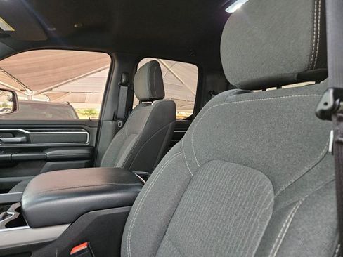 Used 2022 RAM 1500 Lone Star w/ Night Edition RWD image 17