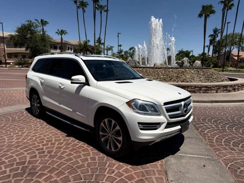 Used 2013 Mercedes-Benz GL 450 4MATIC image 12