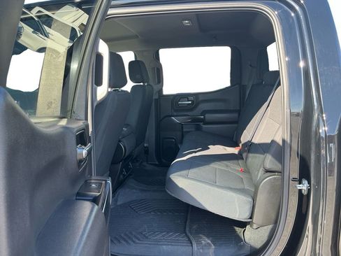 Used 2022 Chevrolet Silverado 1500 Custom Trail Boss w/ Midnight Edition image 21