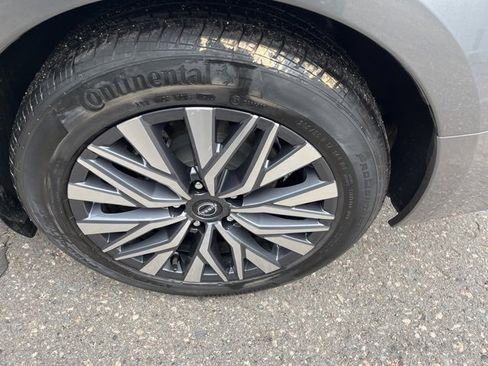 Used 2023 Nissan Altima 2.5 SV image 12