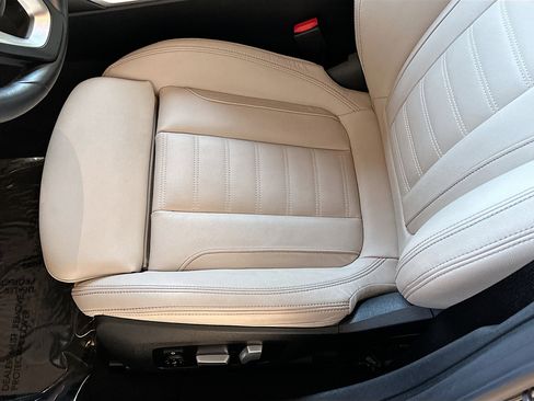 Used 2023 BMW i4 eDrive35 w/ Premium Package image 19