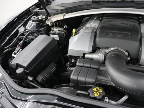 Used 2014 Chevrolet Camaro SS w/ RS Package RWD image 18