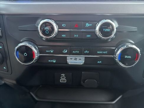 Used 2025 Ford F150 XLT w/ Equipment Group 301A Standard image 27