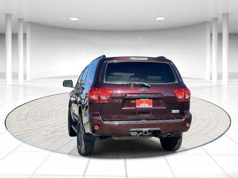 Used 2016 Toyota Sequoia Limited image 3