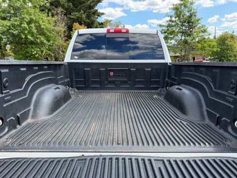 Used 2016 RAM 2500 SLT AWD/4WD image 10