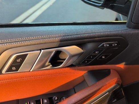 Certified 2023 BMW X6 xDrive40i w/ Executive Package image 13