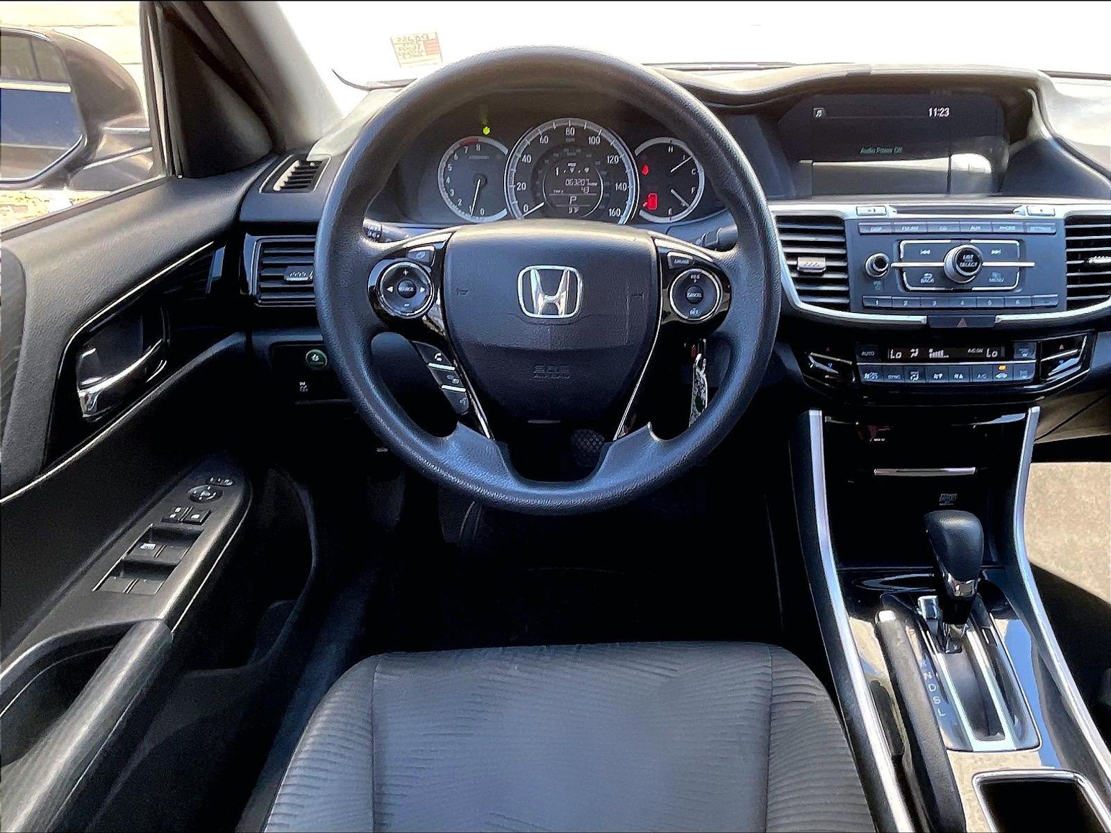 Used 2016 Honda Accord LX image 4