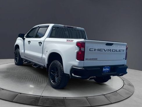 Used 2022 Chevrolet Silverado 1500 LT Trail Boss w/ Bed Protection Package AWD/4WD image 3