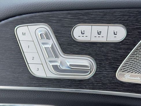 Used 2026 Mercedes-Benz GLS 450 4MATIC image 20