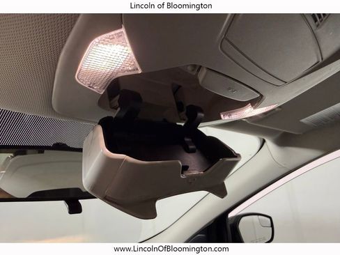 Used 2019 Ford Escape SE image 16