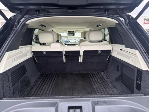 Used 2024 Land Rover Range Rover Long Wheelbase Autobiography AWD/4WD image 8