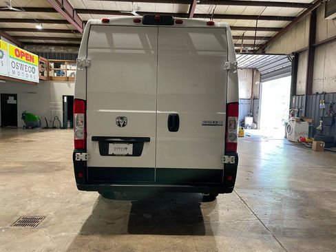 Used 2023 RAM ProMaster 3500 w/ Safety Group FWD image 6