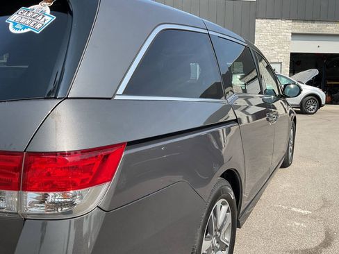 Used 2016 Honda Odyssey Touring Elite image 8