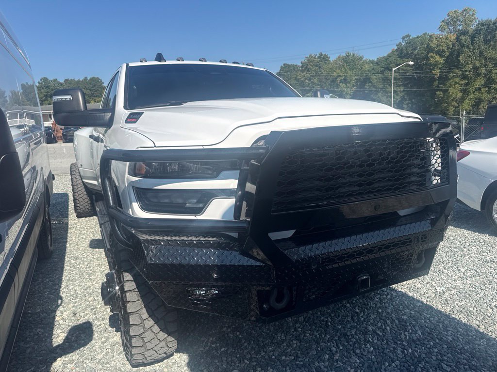 Used 2026 RAM 3500 Big Horn AWD/4WD image 2