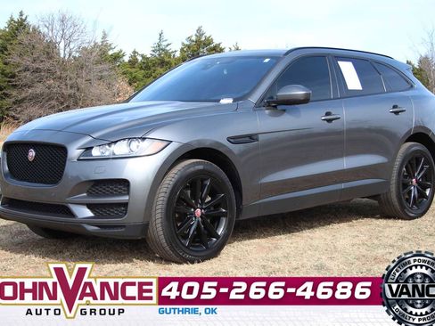 Used 2018 Jaguar F-PACE Premium image 3