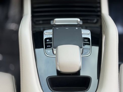 Used 2020 Mercedes-Benz GLE 350 image 49