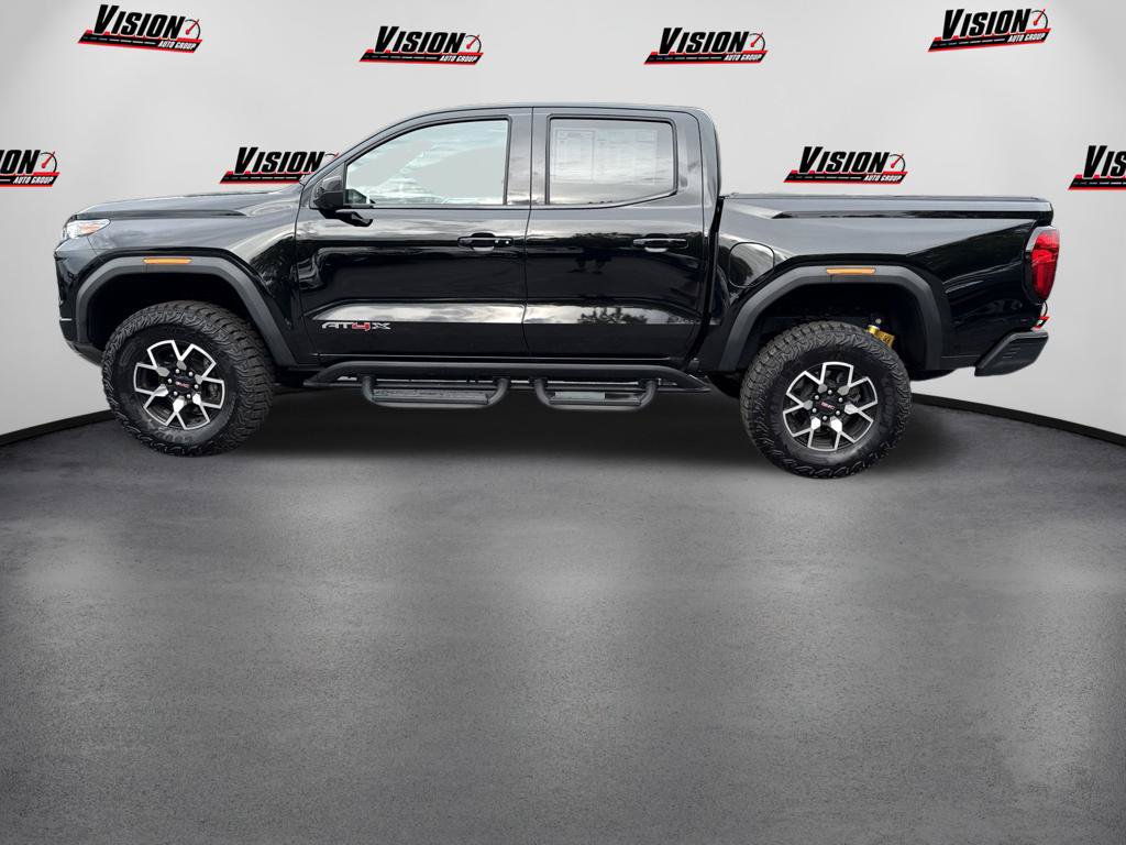 Used 2025 GMC Canyon AT4 w/ AT4X Package AWD/4WD image 8