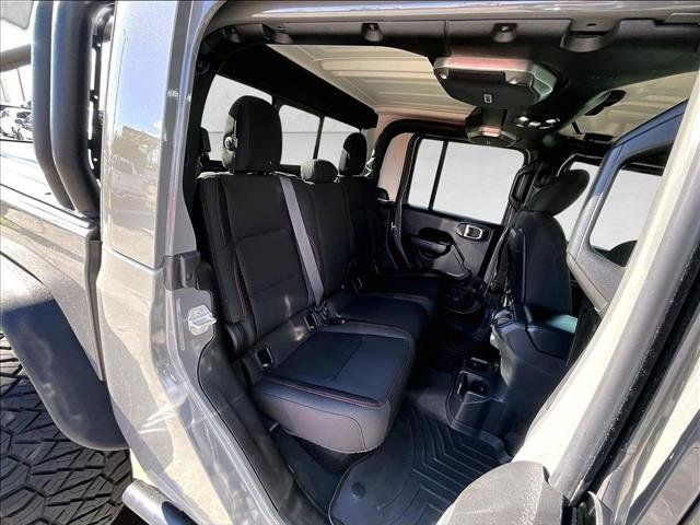 Used 2022 Jeep Gladiator Rubicon w/ LED Lighting Group AWD/4WD image 30