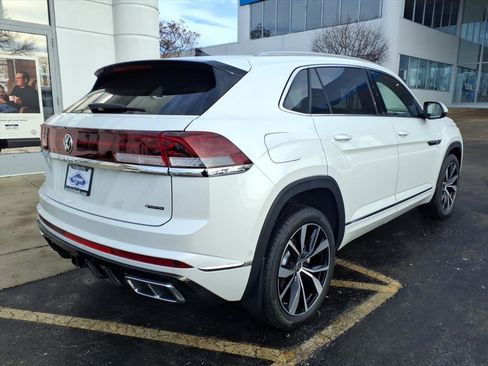 New 2026 Volkswagen Atlas Cross Sport SEL Premium R-Line AWD/4WD image 7