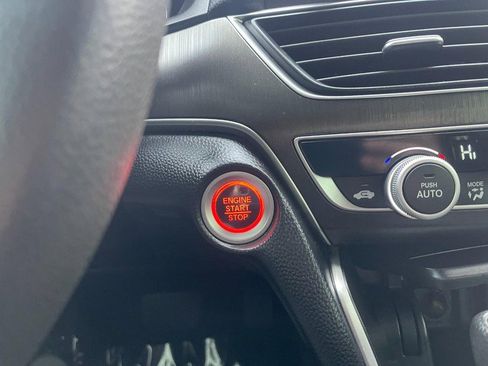 Used 2020 Honda Accord LX image 24