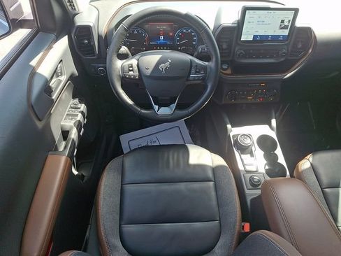 Used 2022 Ford Bronco Sport Outer Banks w/ Tech Package AWD/4WD image 10