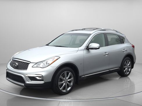 Used 2017 INFINITI QX50 2WD w/ Premium Plus Package image 2
