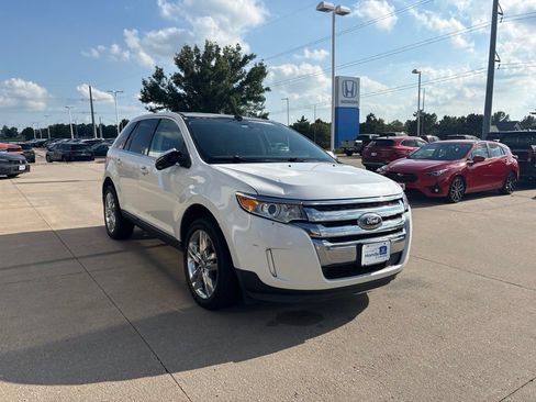 Used 2014 Ford Edge Limited w/ Equipment Group 302A FWD image 3