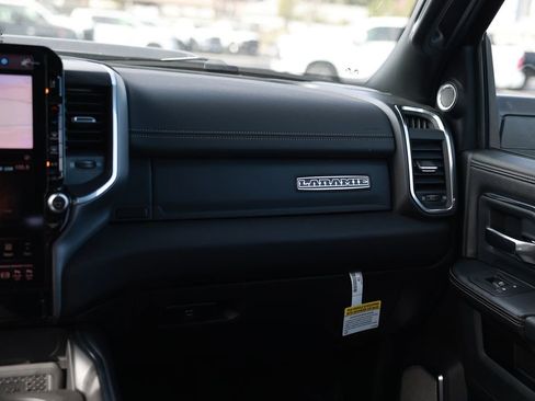 New 2026 RAM 3500 Laramie AWD/4WD image 27