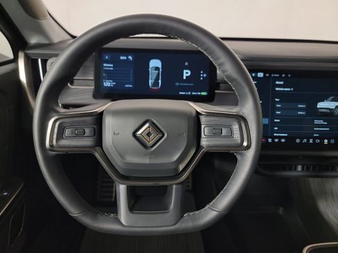 Used 2024 Rivian R1S Adventure AWD/4WD image 28