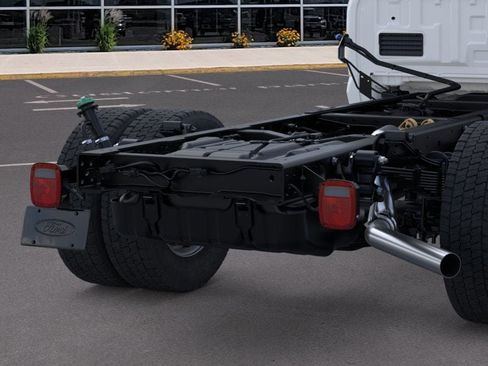 New 2026 Ford F550 4x4 Crew Cab Super Duty image 21