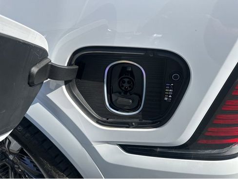 New 2025 Cadillac Escalade IQ Sport 2 image 37