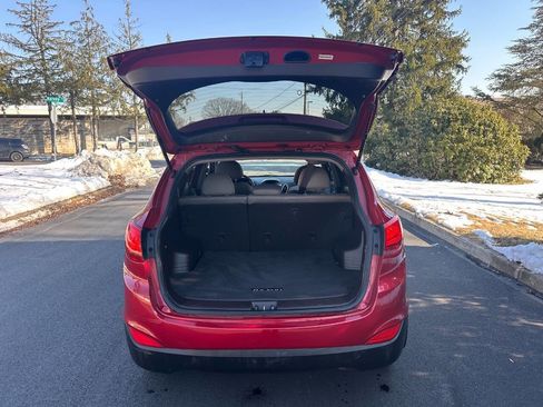 Used 2013 Hyundai Tucson GL image 6