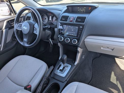 Used 2016 Subaru Forester 2.5i Premium w/ All-Weather Package AWD/4WD image 32