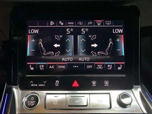 Used 2024 Audi Q8 e-tron Prestige w/ Prestige Package AWD/4WD image 78