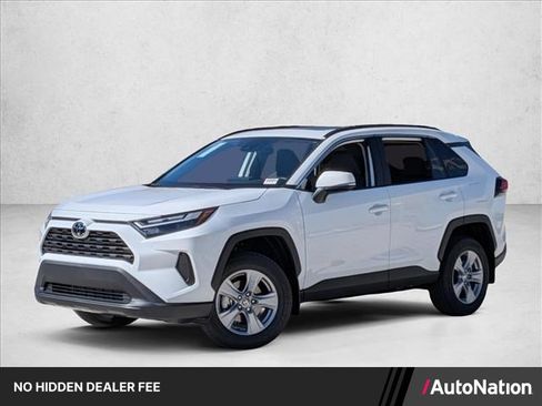Certified 2025 Toyota RAV4 XLE w/ Convenience Package FWD image 1