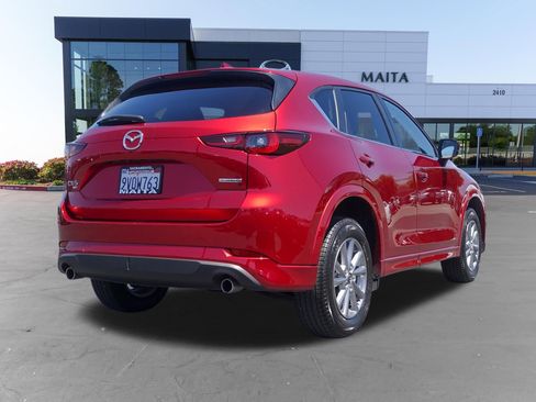 Used 2025 MAZDA CX-5 AWD 2.5 S w/ Preferred Package image 4