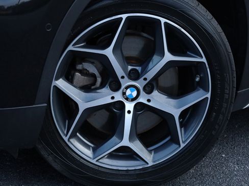 Used 2017 BMW X1 xDrive28i w/ Premium Package image 27