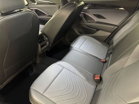 New 2026 Volkswagen Tiguan SE R-Line FWD image 11