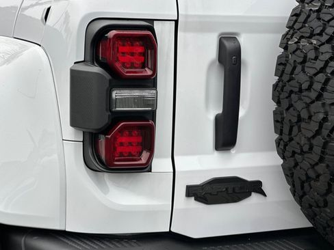 Used 2024 Ford Bronco Raptor w/ Interior Carbon Fiber Pack 6 image 28