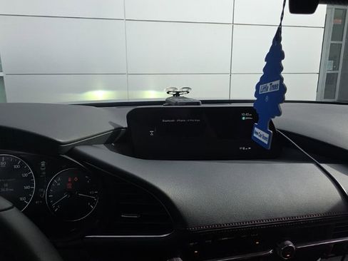 Used 2023 MAZDA MAZDA3 s image 3