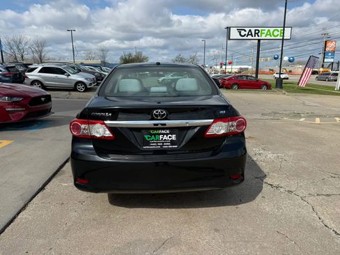 Used 2011 Toyota Corolla LE image 11