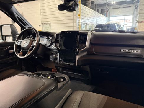 Certified 2024 RAM 2500 Big Horn w/ Sport Appearance Package image 16