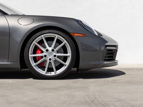 Certified 2023 Porsche 911 Carrera 4S AWD/4WD image 11