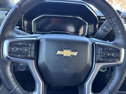 Used 2025 Chevrolet Silverado 2500 LTZ w/ LTZ Premium Package image 29