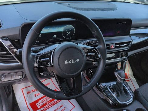Used 2024 Kia Seltos S image 9