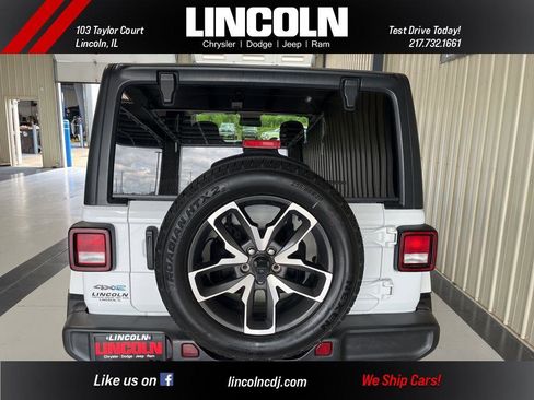 Used 2024 Jeep Wrangler Sport S image 8